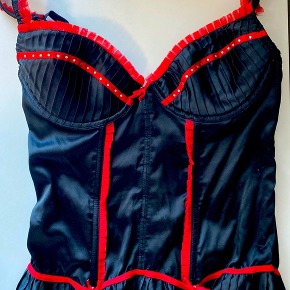 Red and Black Corset Teddy - Fredrick’s of Hollywood - Picture 1 of 15